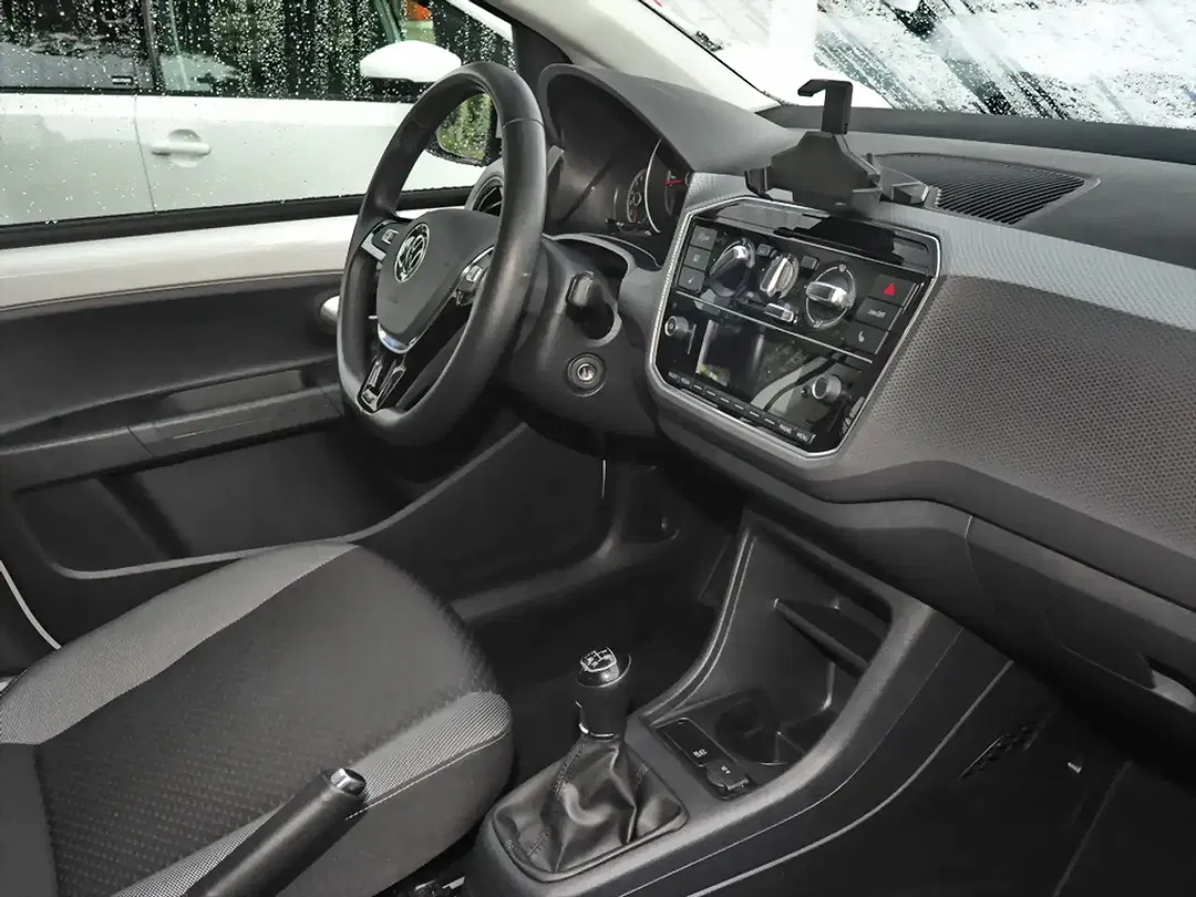Volkswagen up! - Thumbnail 6