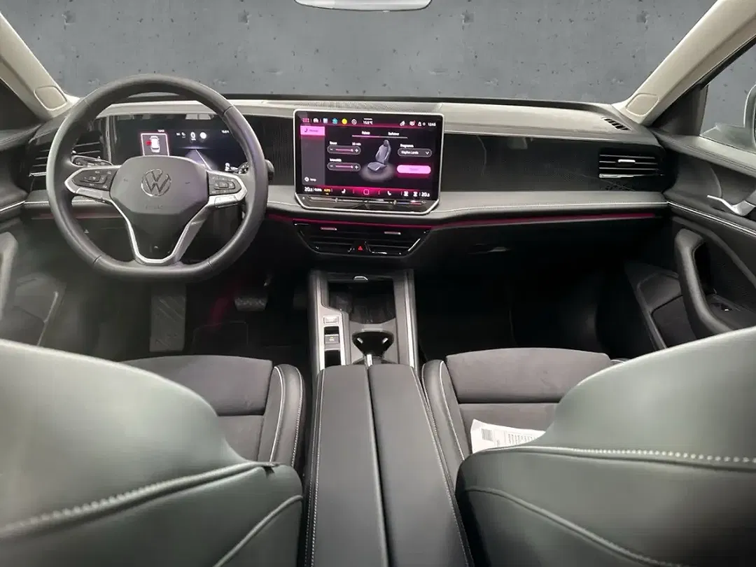 Volkswagen Passat - Thumbnail 9