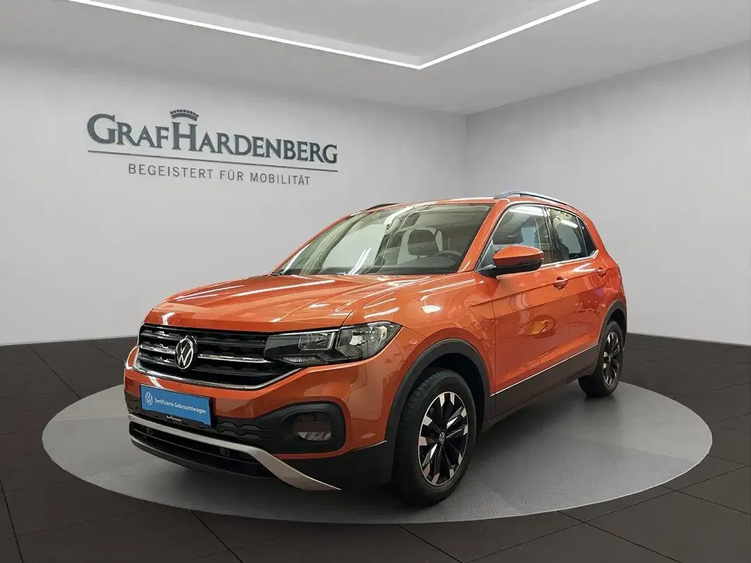 Volkswagen T-Cross - Thumbnail 1