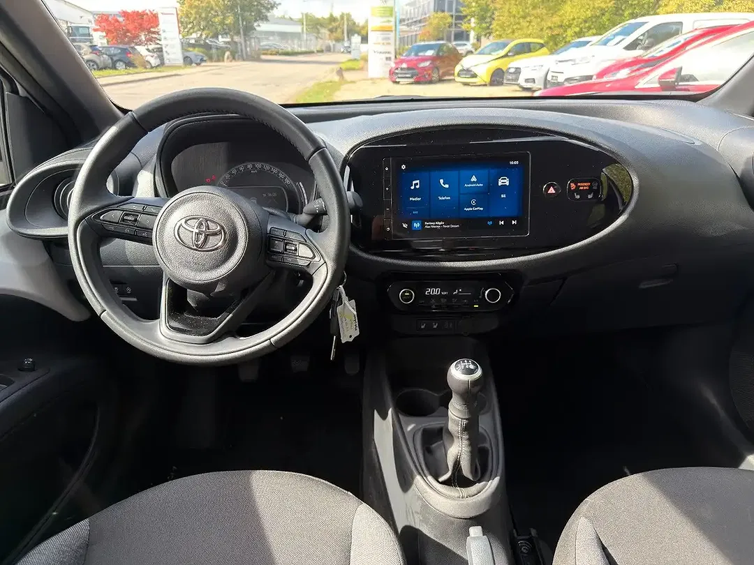 Toyota Aygo - Thumbnail 3