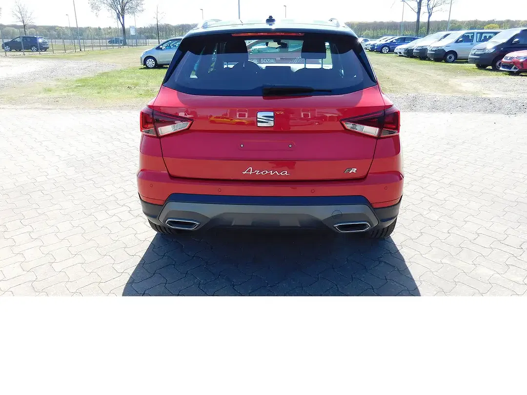 SEAT Arona - Thumbnail 4