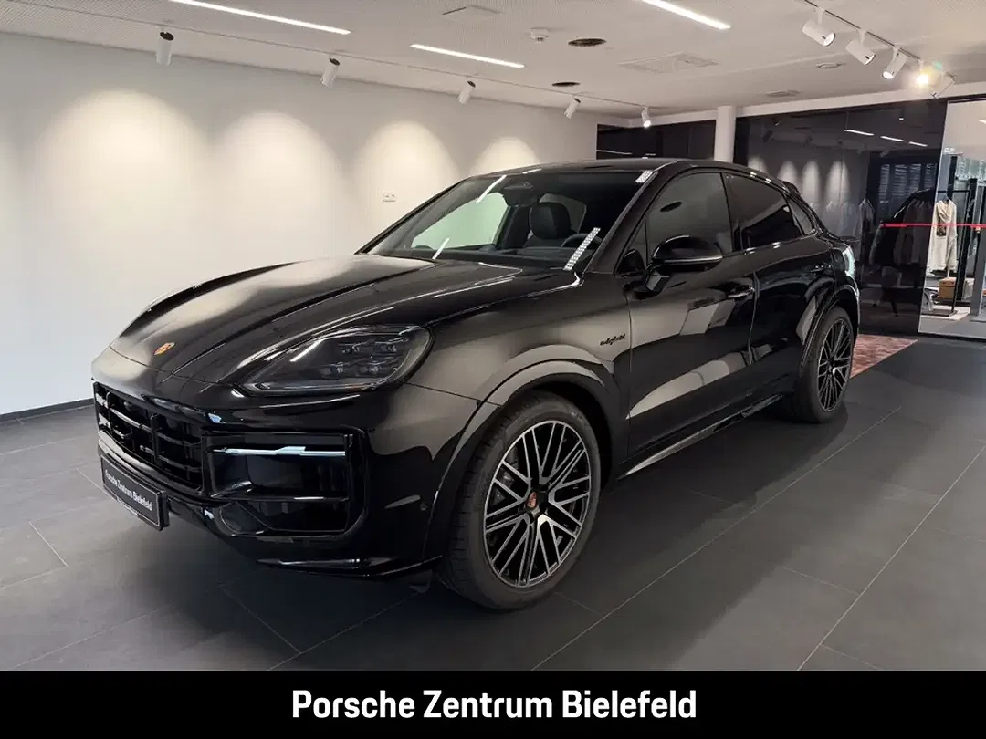 Porsche Cayenne - Thumbnail 1