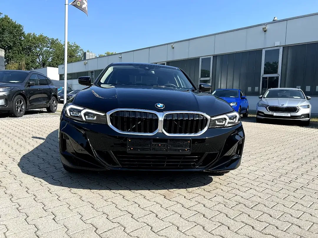 BMW 318 - Thumbnail 6