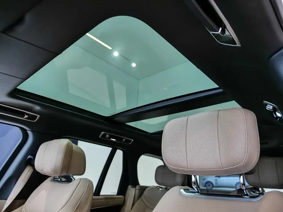 Land Rover Range Rover - Thumbnail 13