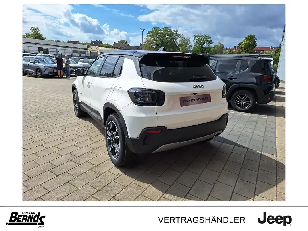 Jeep Avenger - Thumbnail 6