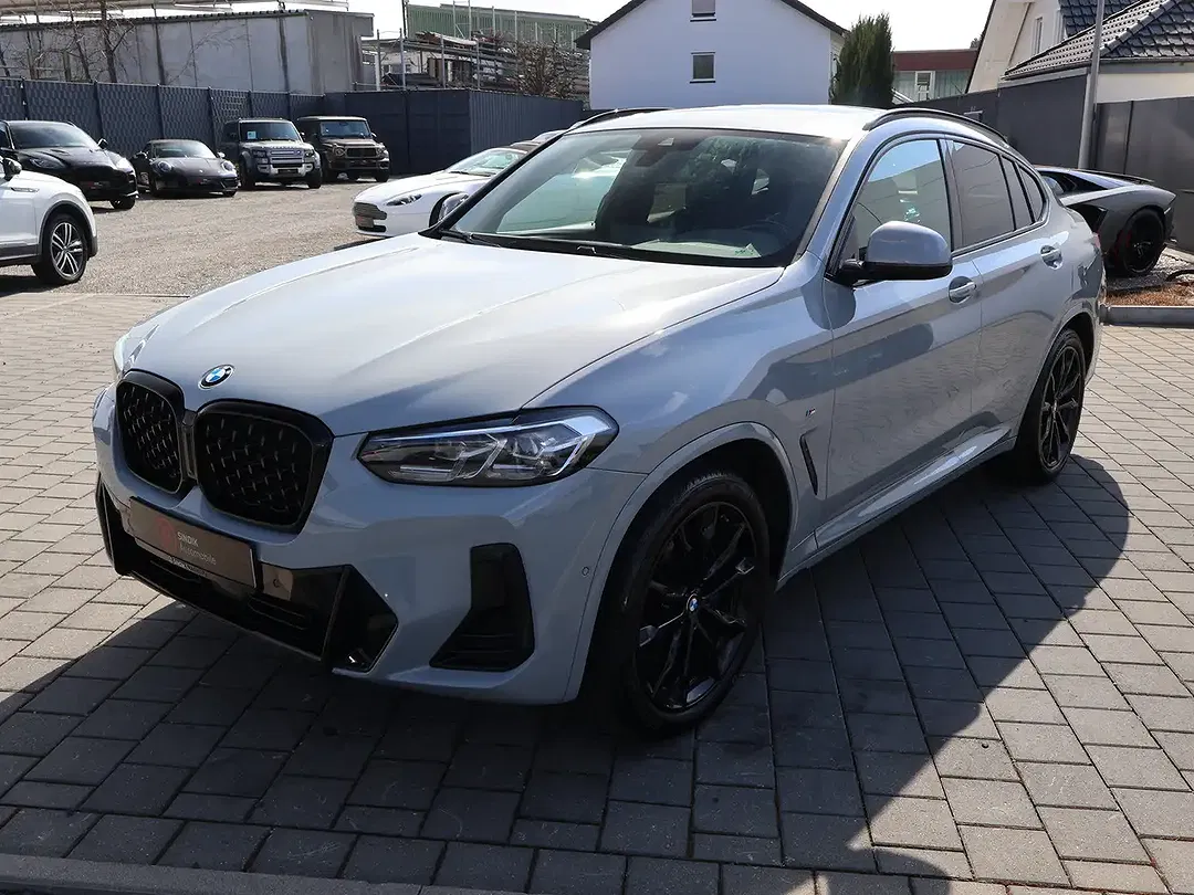 BMW X4 - Thumbnail 5