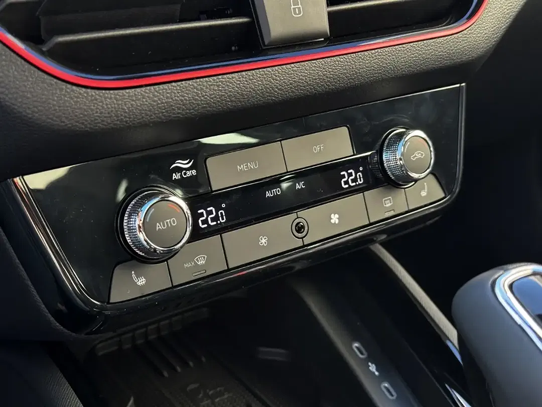 Skoda Kamiq - Thumbnail 9