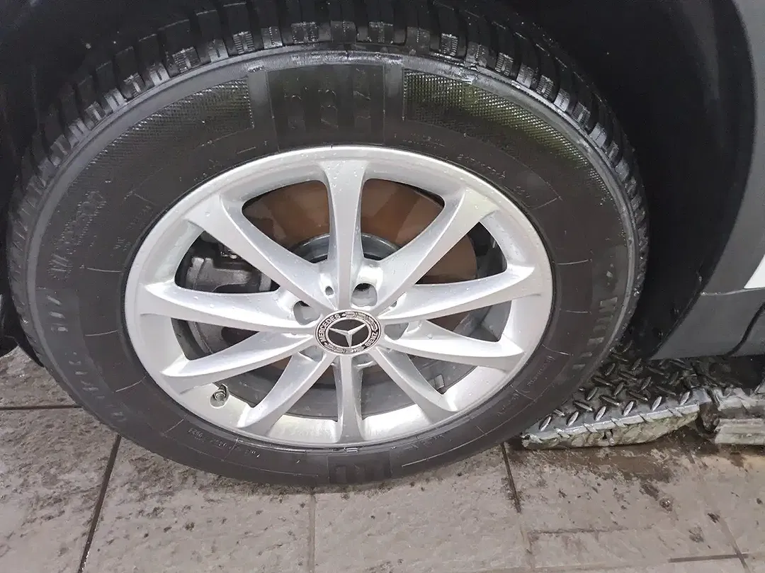 Mercedes-Benz GLA 250 - Thumbnail 12