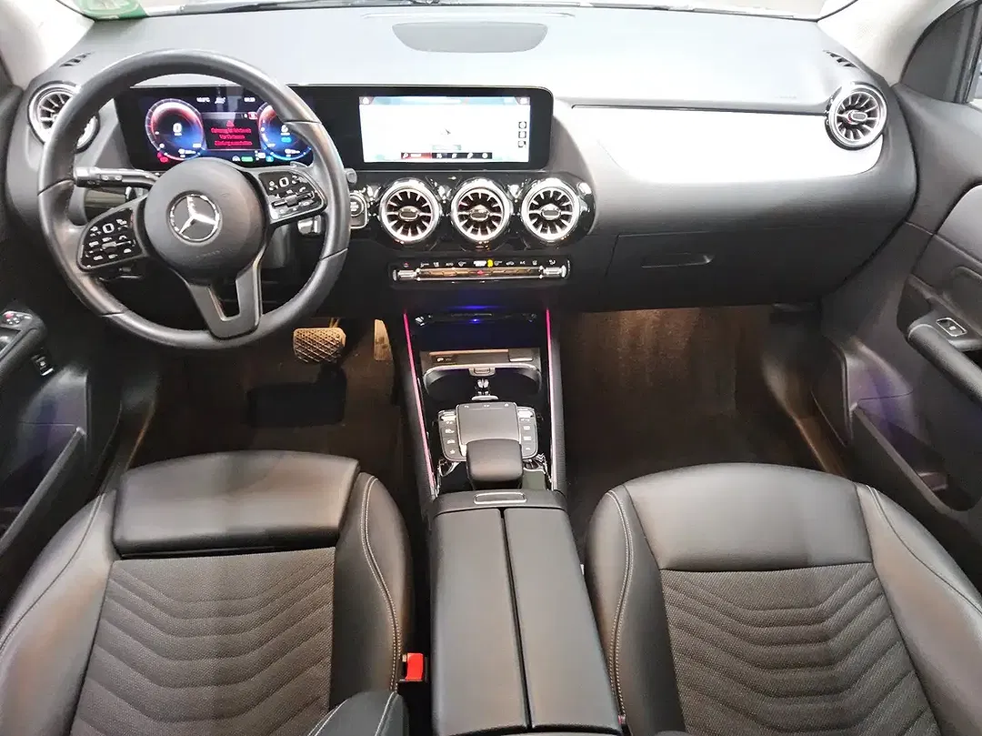 Mercedes-Benz GLA 250 - Thumbnail 6