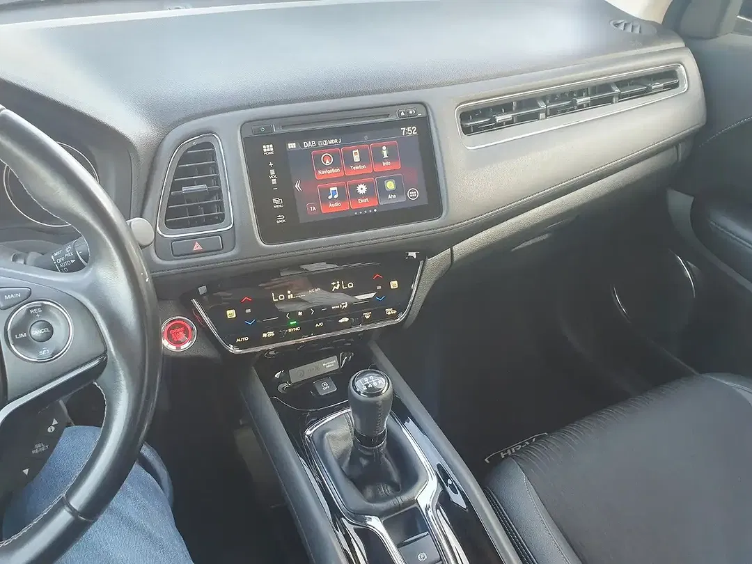 Honda HR-V - Thumbnail 3