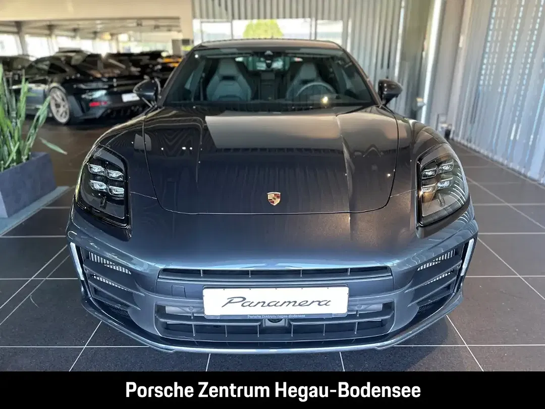Porsche Panamera - Thumbnail 4