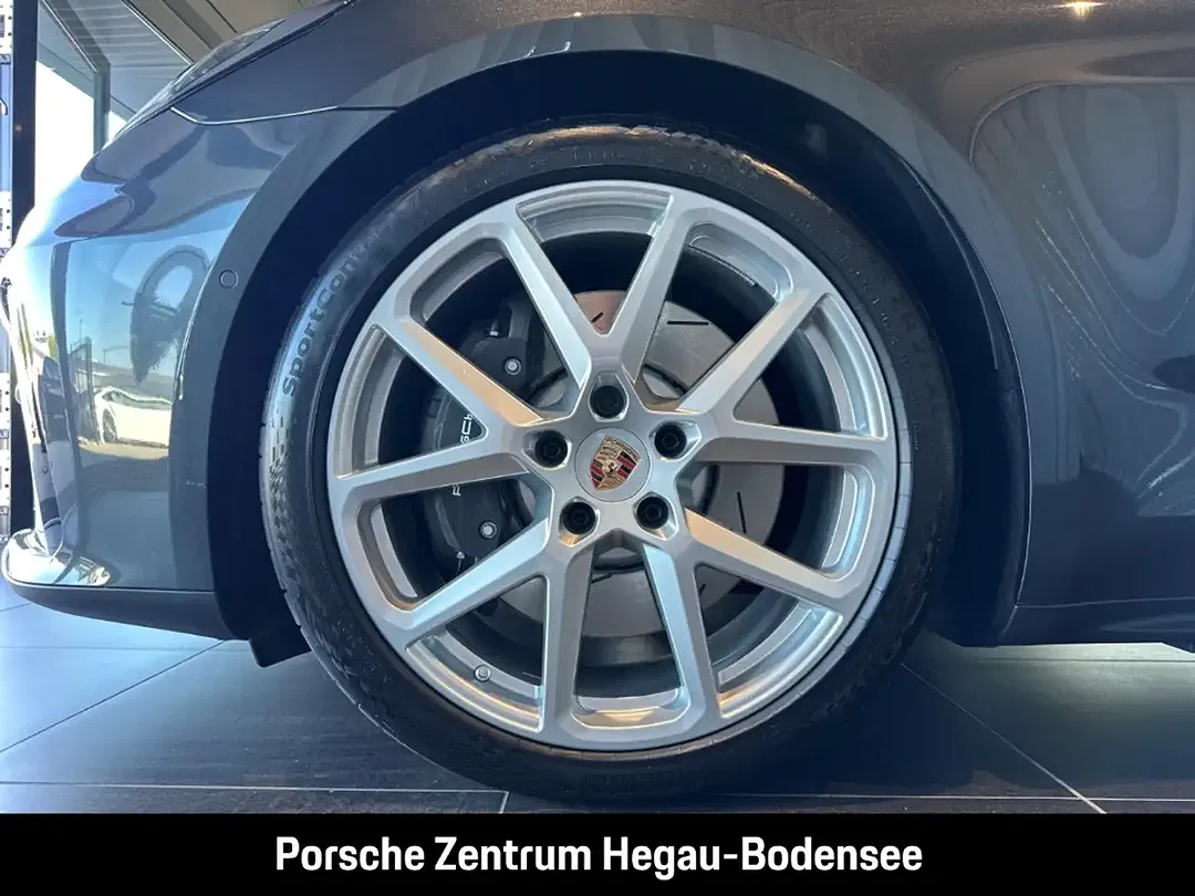 Porsche Panamera - Thumbnail 6