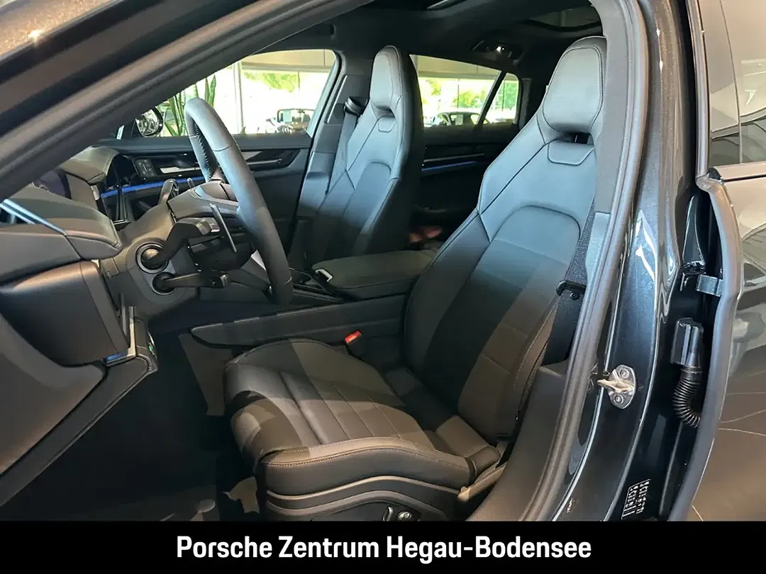 Porsche Panamera - Thumbnail 8