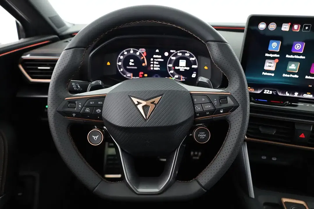 CUPRA Leon - Thumbnail 6