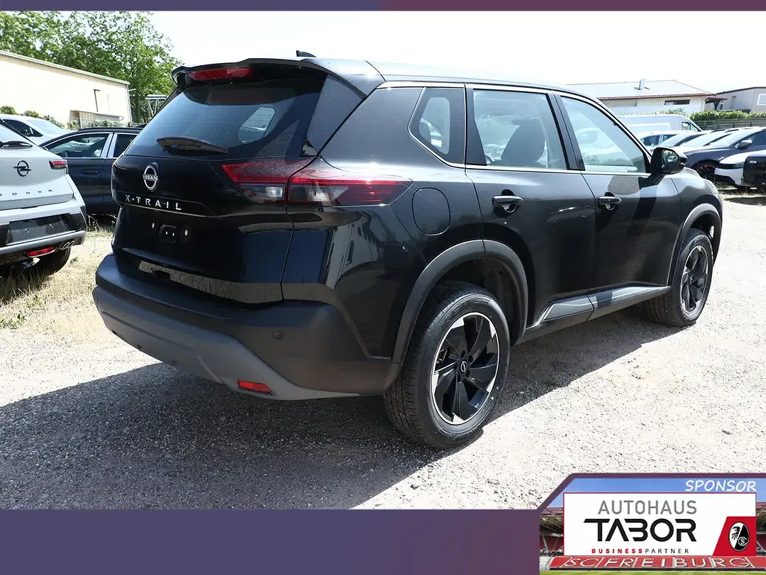 Nissan X-Trail - Thumbnail 3