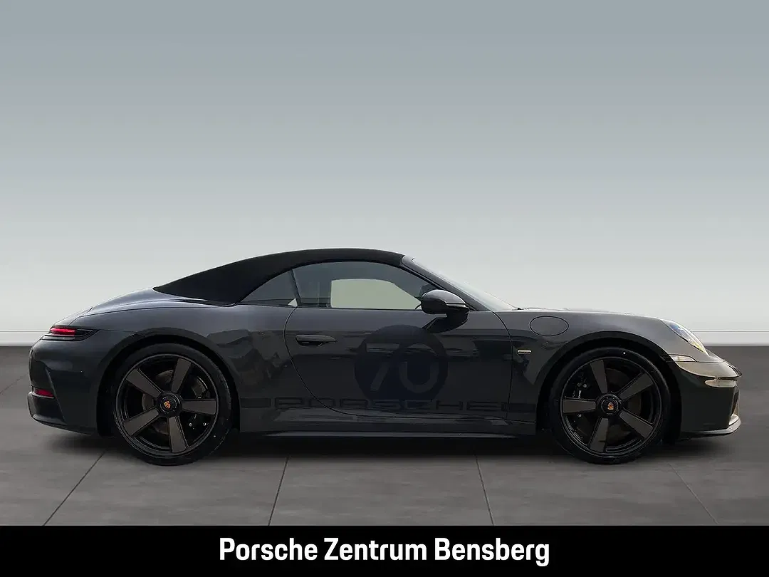 Porsche 911 - Thumbnail 5