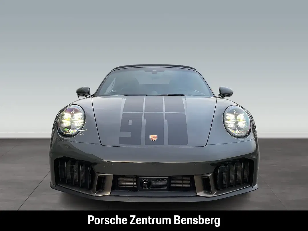 Porsche 911 - Thumbnail 7