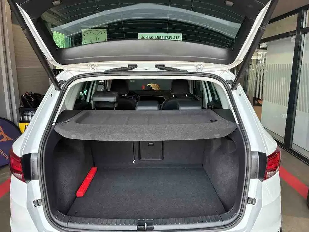 SEAT Ateca - Thumbnail 10