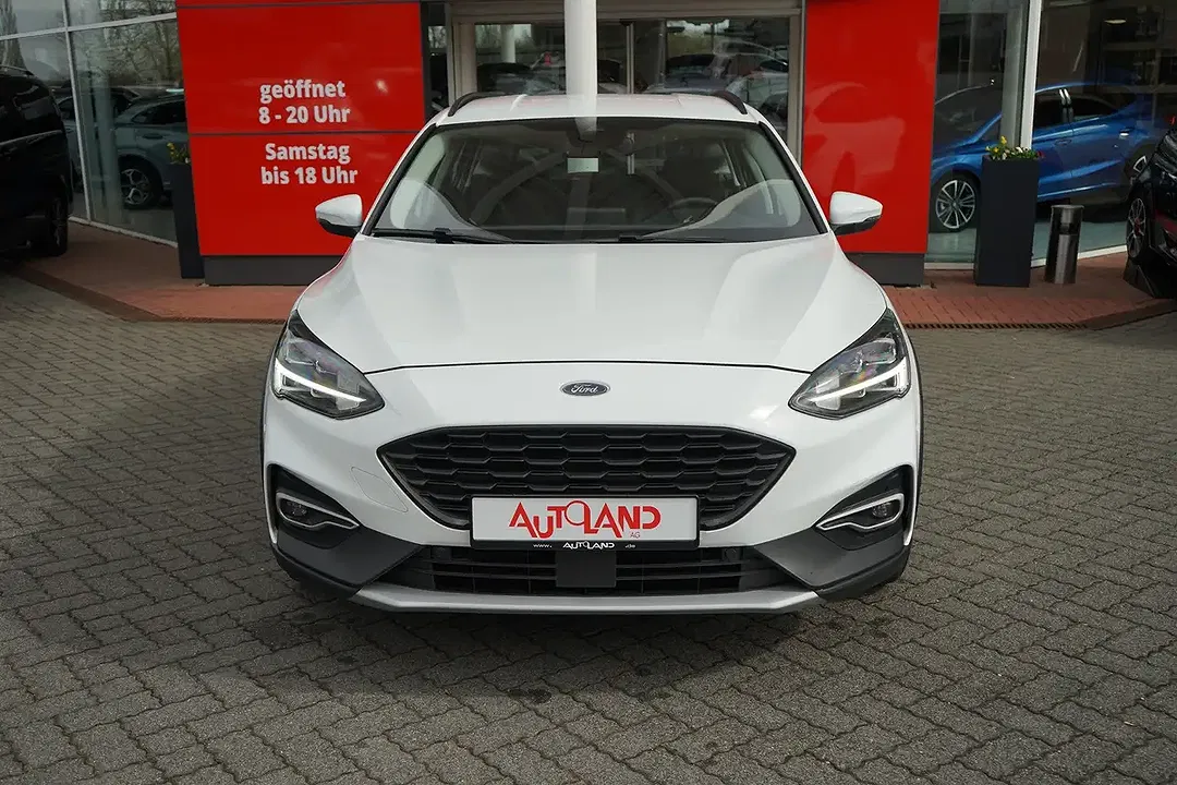 Ford Focus 1.5 Active - foto 2
