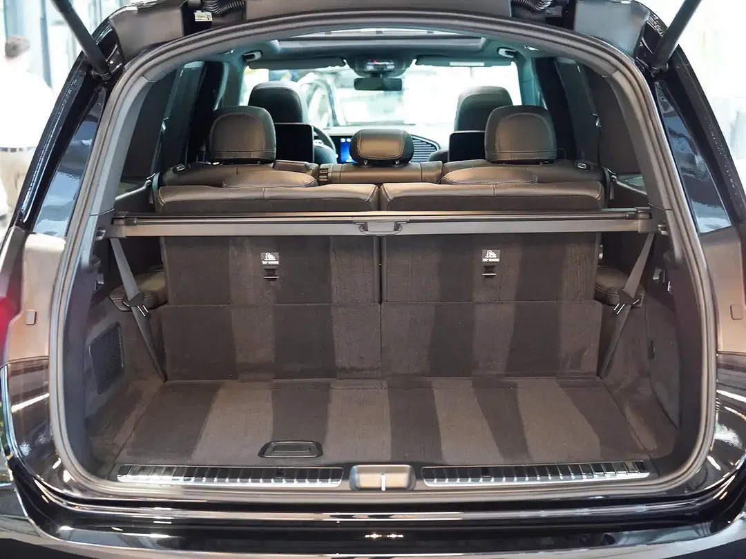 Mercedes-Benz GLS 63 AMG - Thumbnail 6