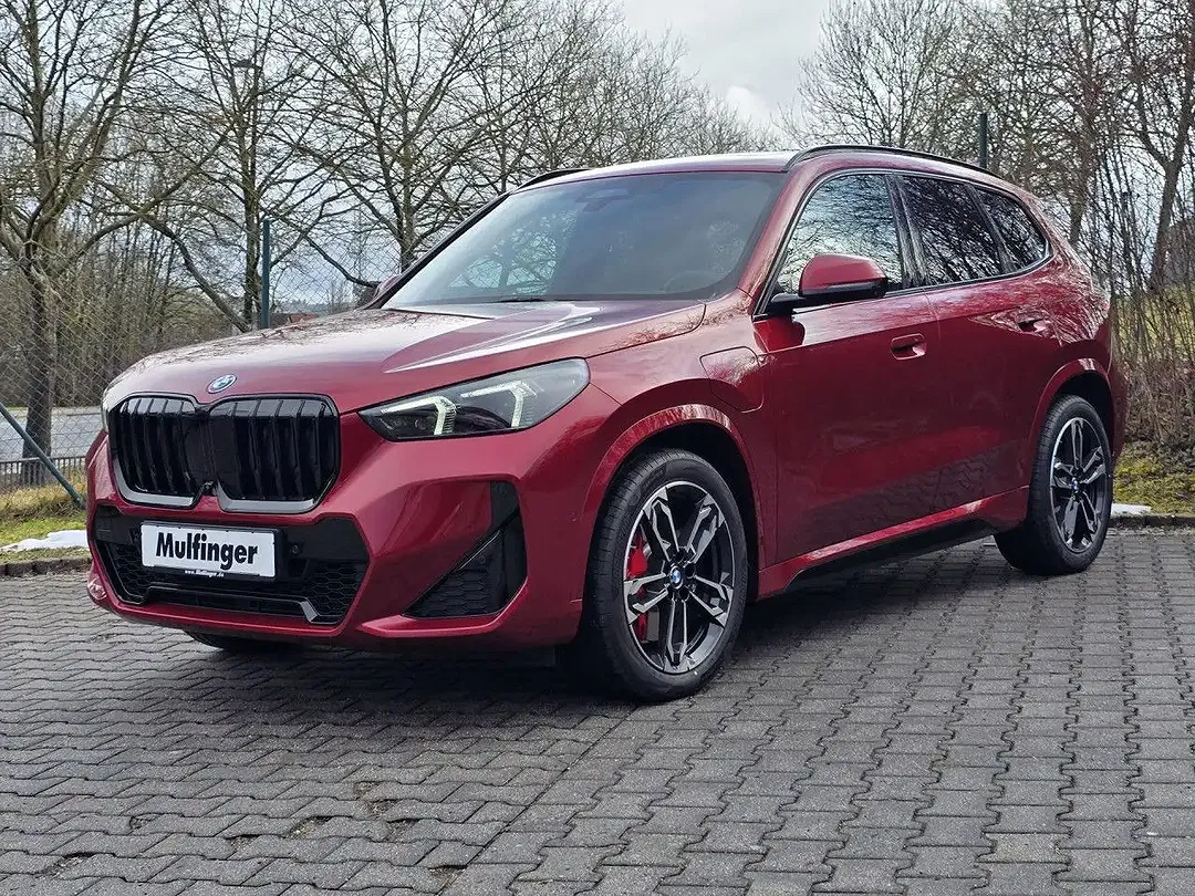BMW X1 - Thumbnail 3