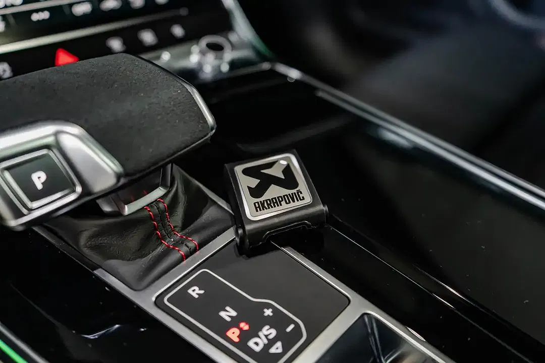 Audi RS6 - Thumbnail 26