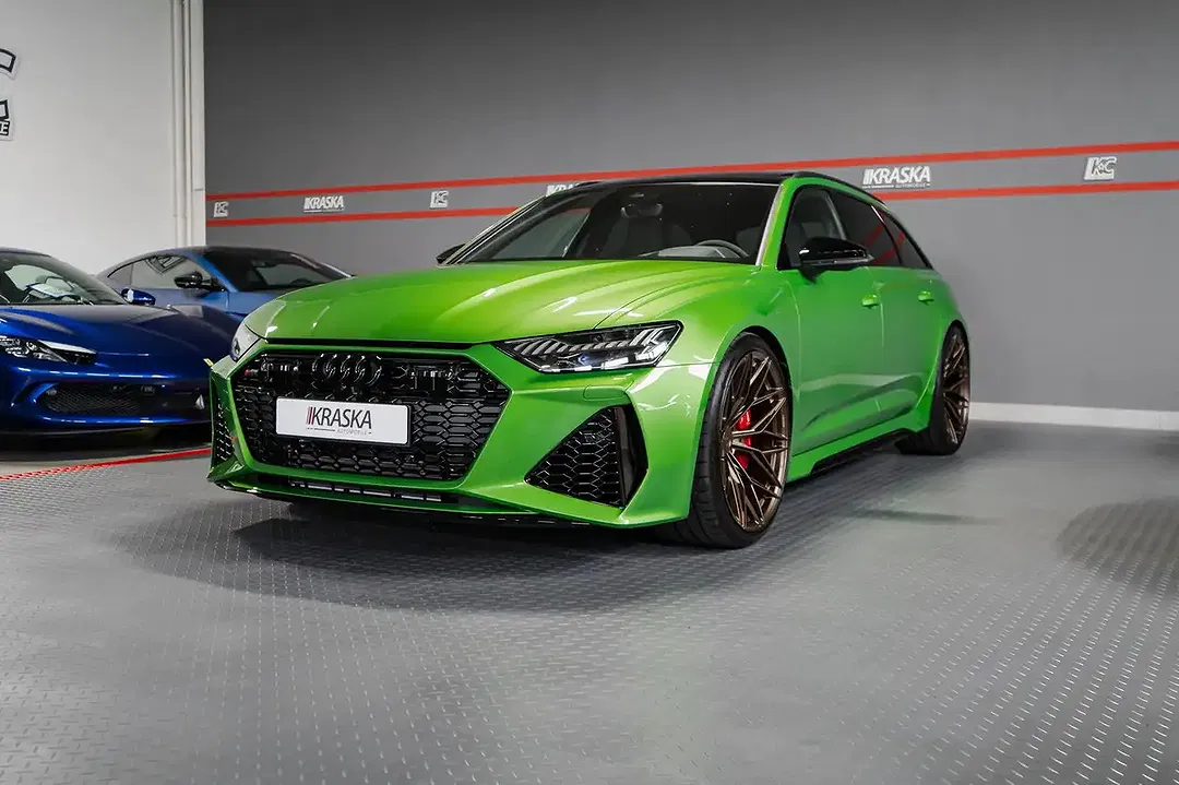 Audi RS6 - Thumbnail 4