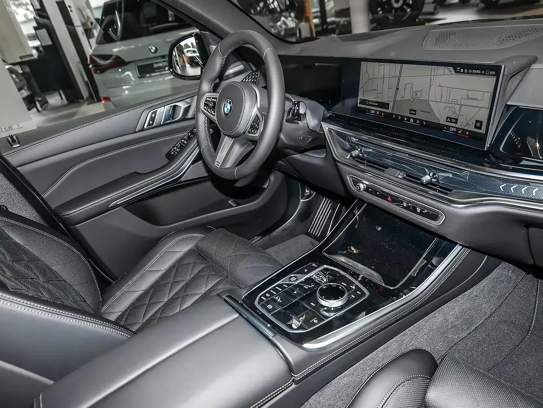 BMW X5 - Thumbnail 3