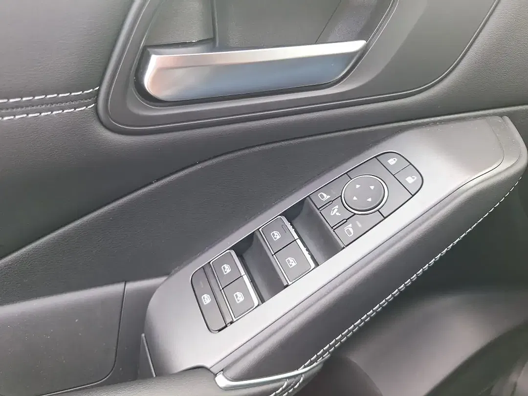 Nissan Qashqai - Thumbnail 6
