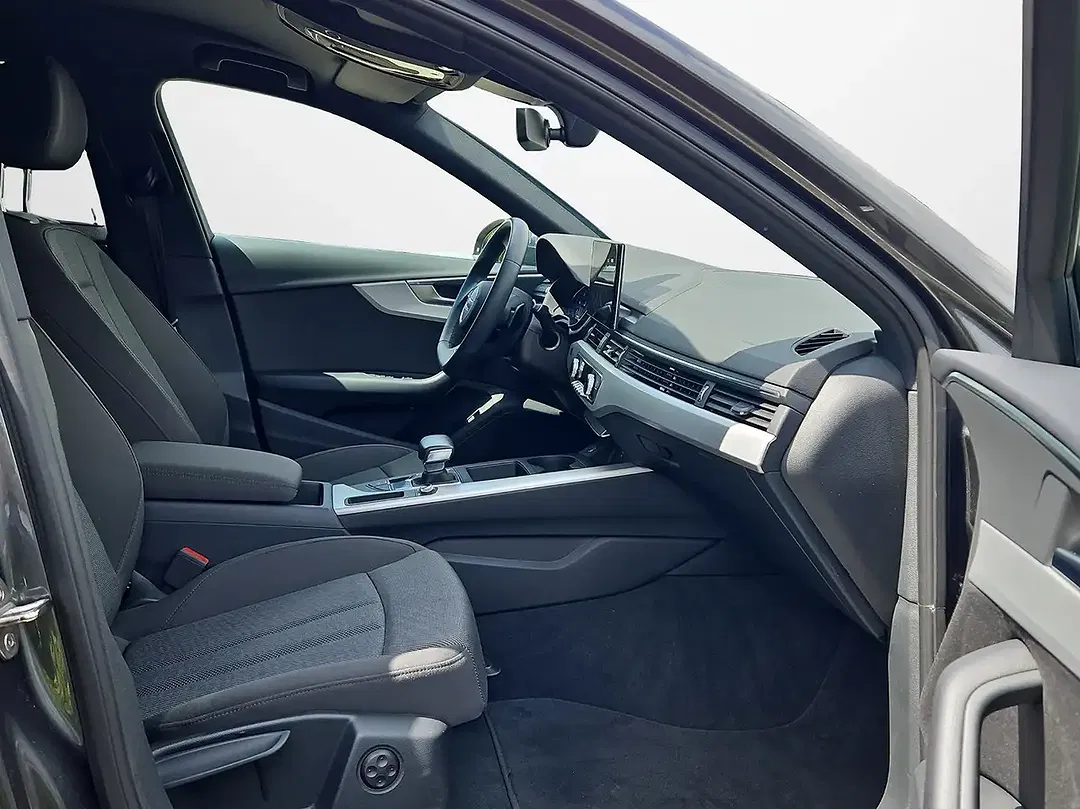 Audi A4 - Thumbnail 13