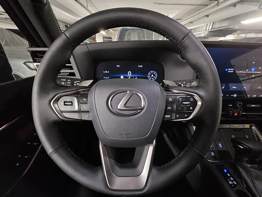 Lexus GX 550 - Thumbnail 14