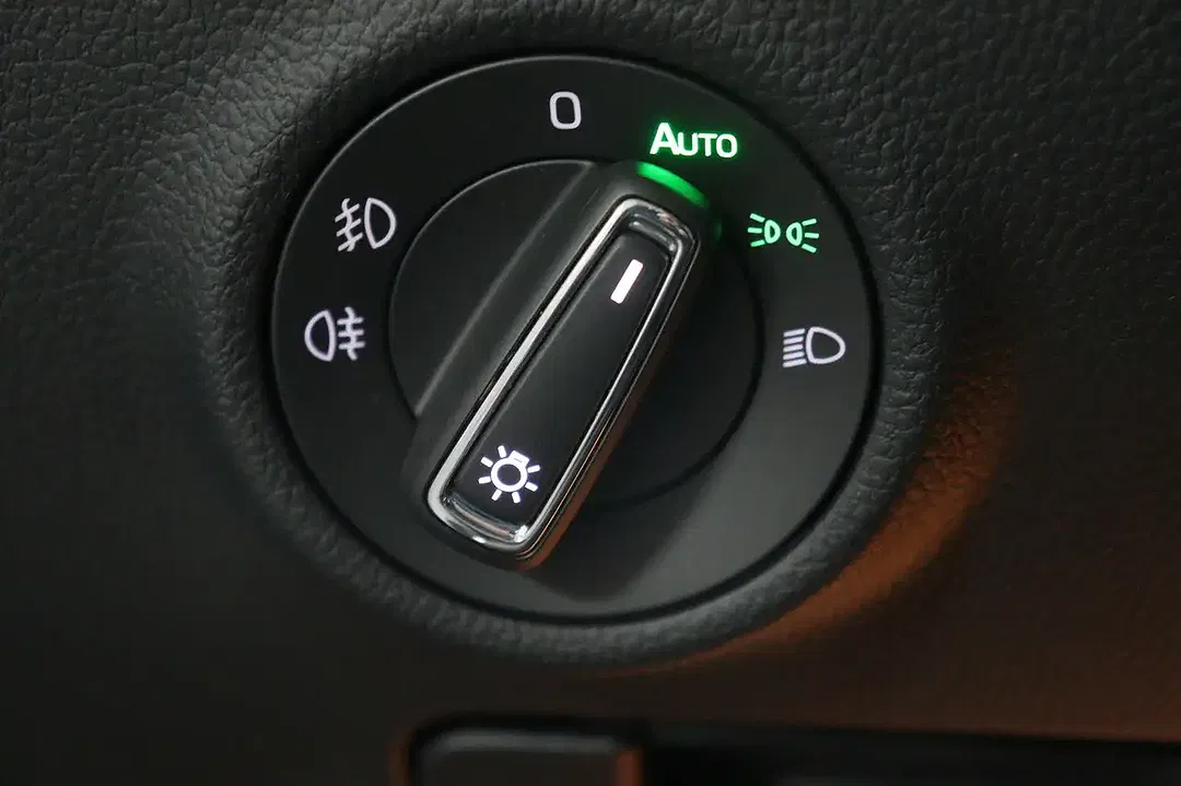 Skoda Superb - Thumbnail 10