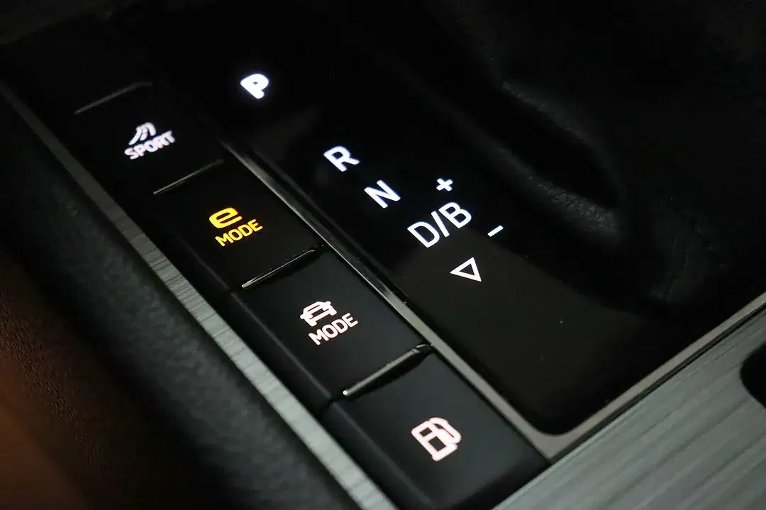 Skoda Superb - Thumbnail 12