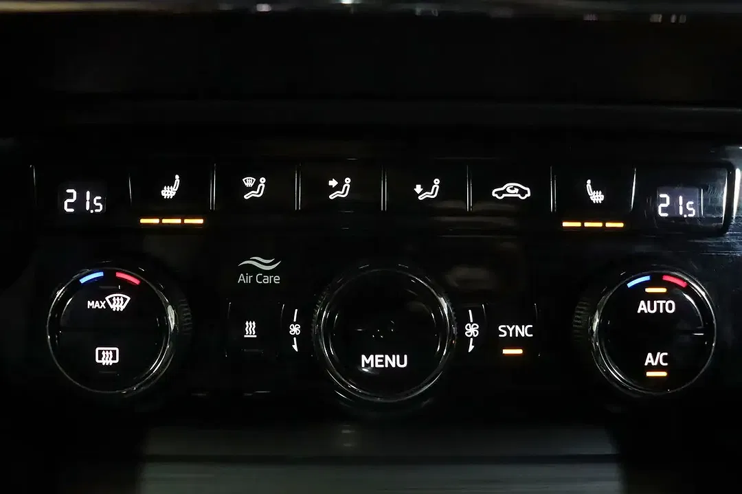 Skoda Superb - Thumbnail 13
