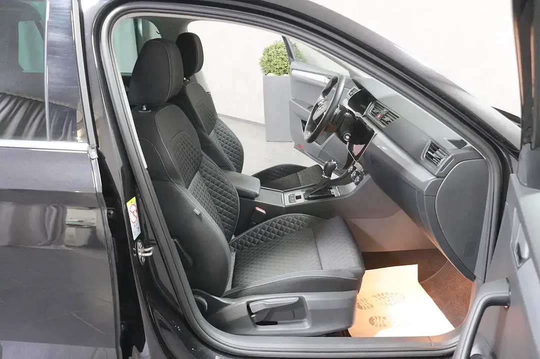 Skoda Superb - Thumbnail 8