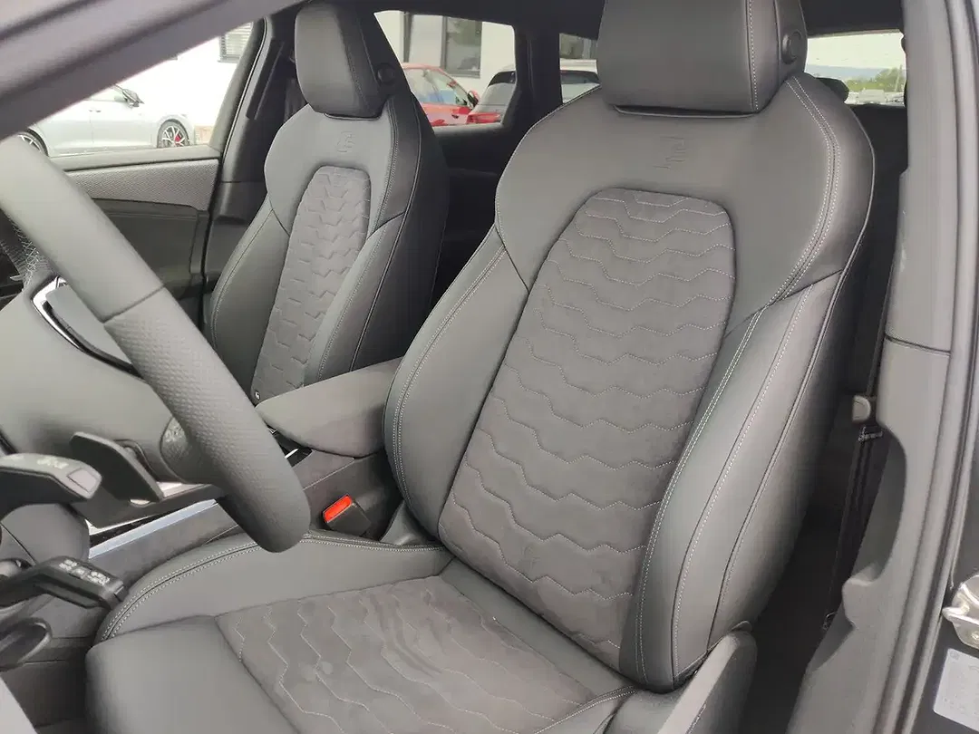 Audi A6 - Thumbnail 11