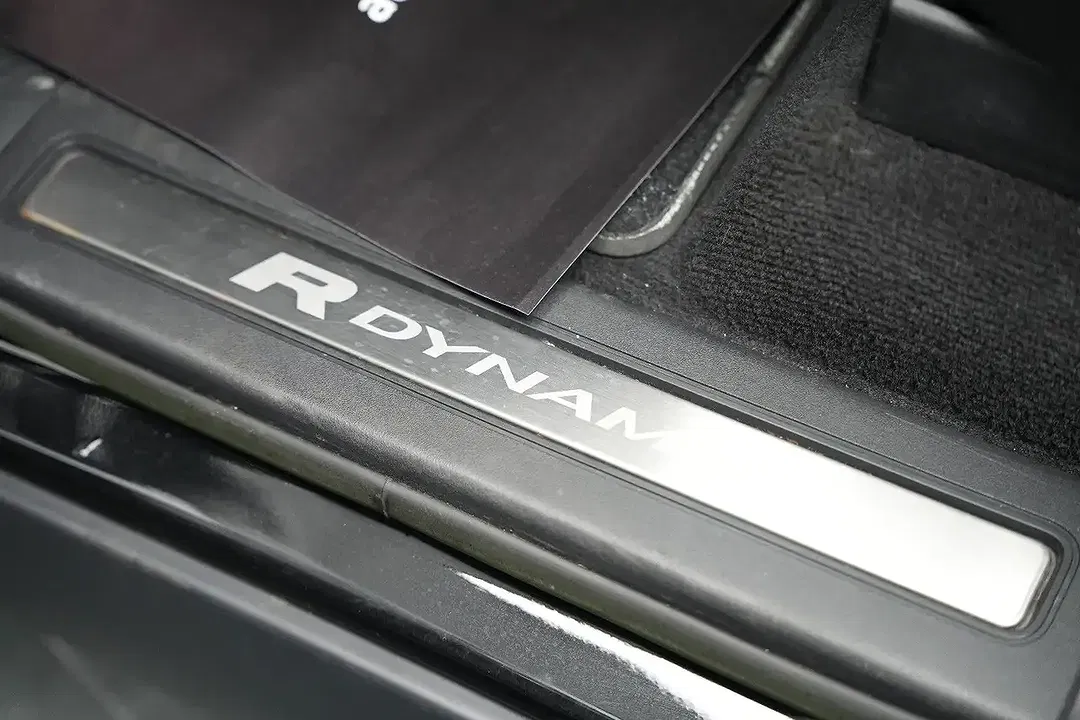 Land Rover Discovery - Thumbnail 13