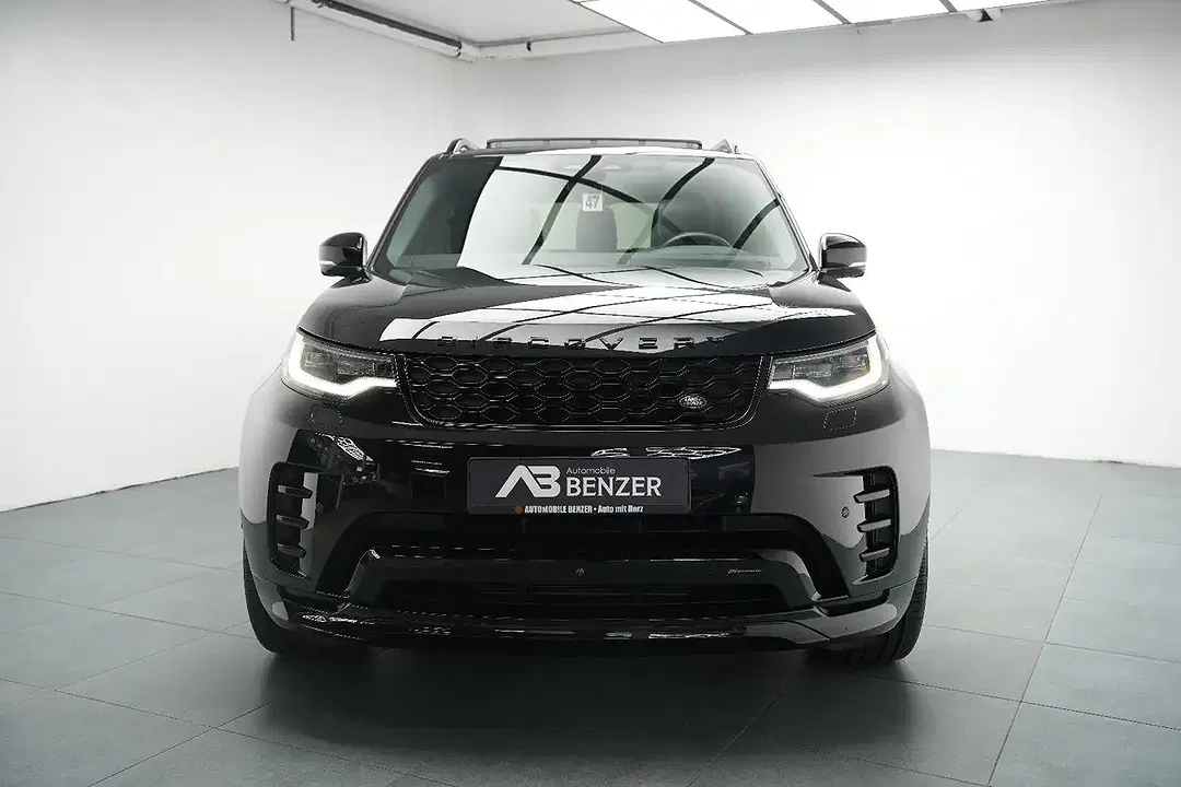 Land Rover Discovery - Thumbnail 3