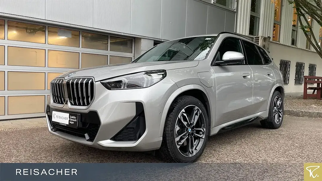 BMW X1 - Thumbnail 1