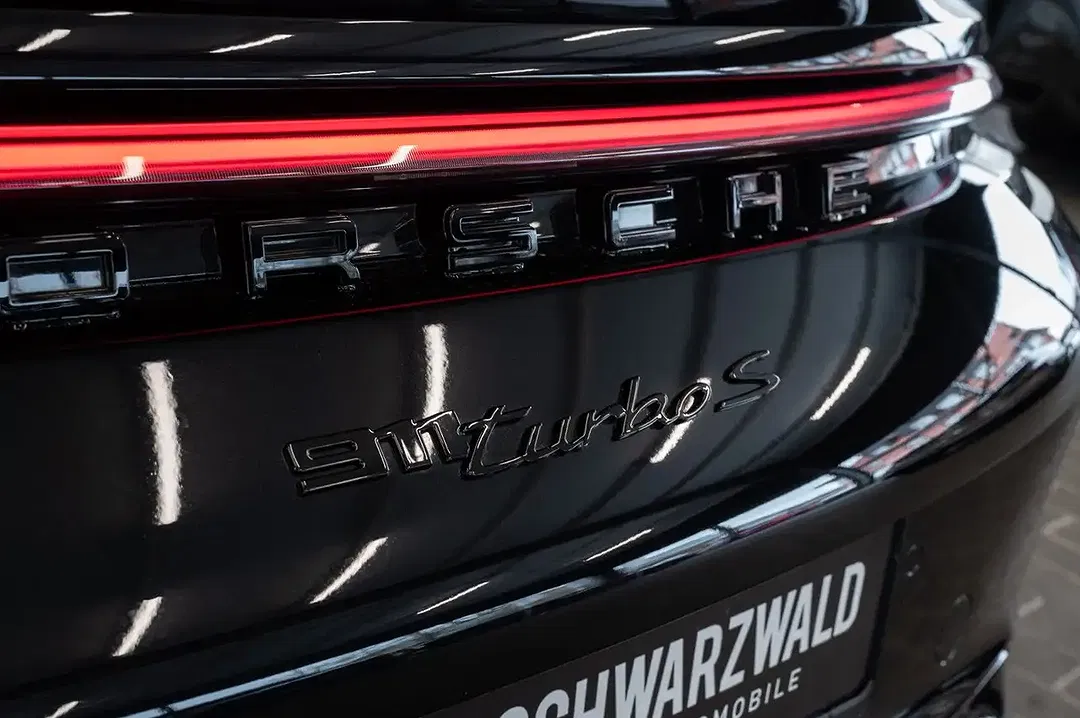 Porsche 911 - Thumbnail 10