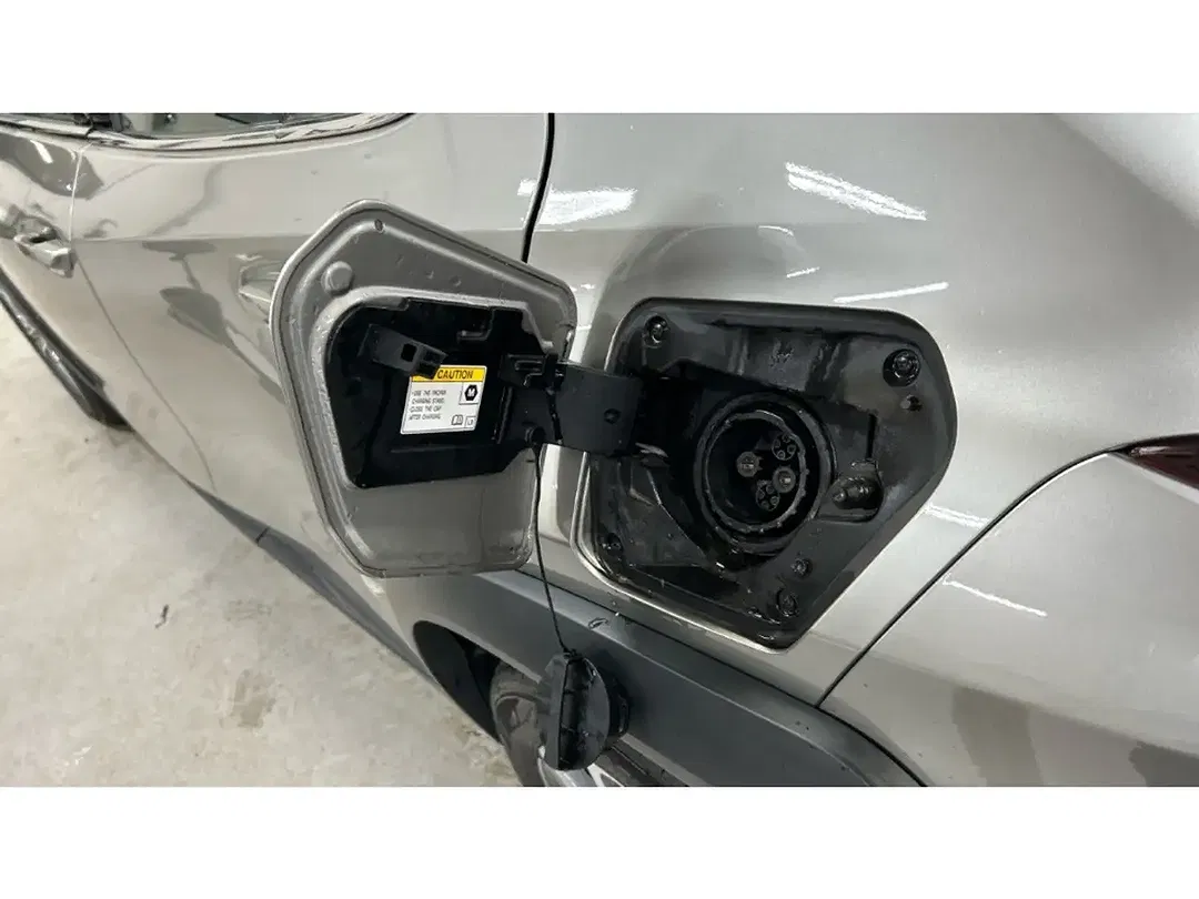 Lexus UX 300e - Thumbnail 20
