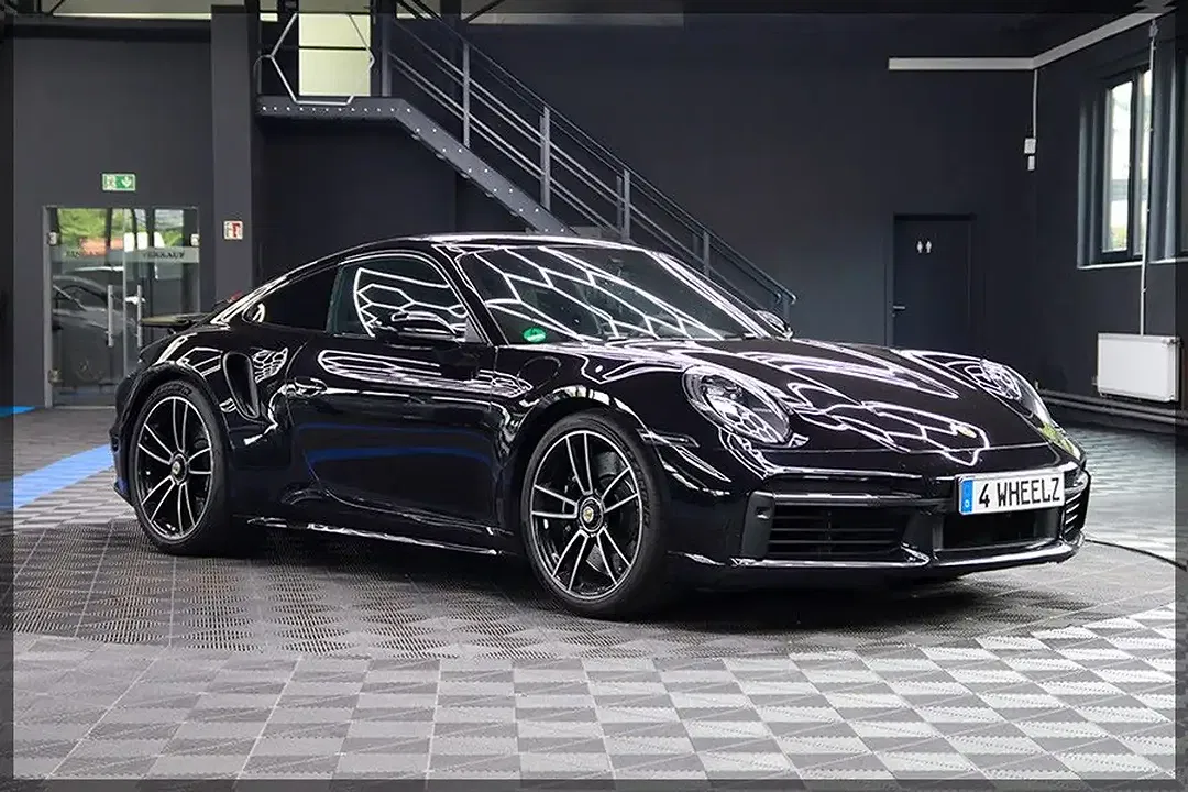 Porsche 911 Turbo - foto 1