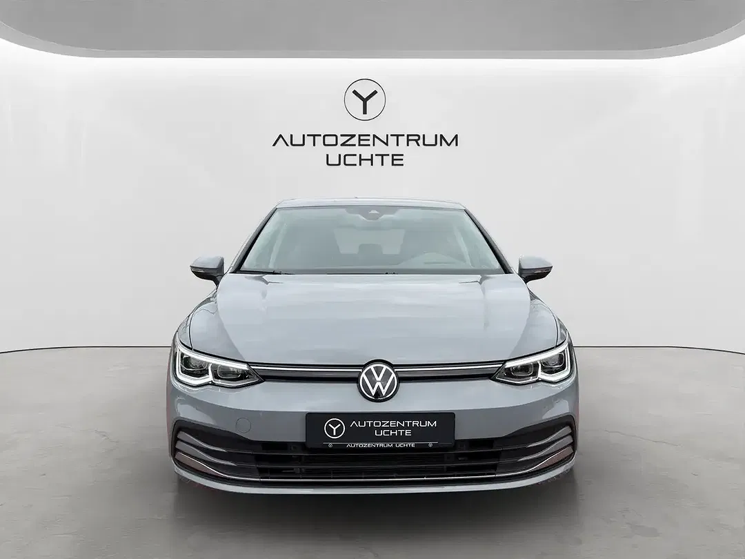 Volkswagen Golf - Thumbnail 2