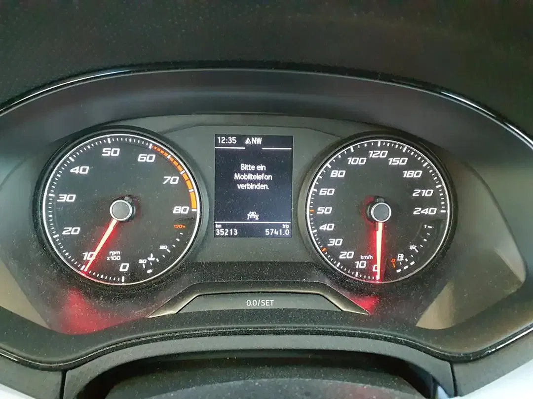 SEAT Ibiza - Thumbnail 5