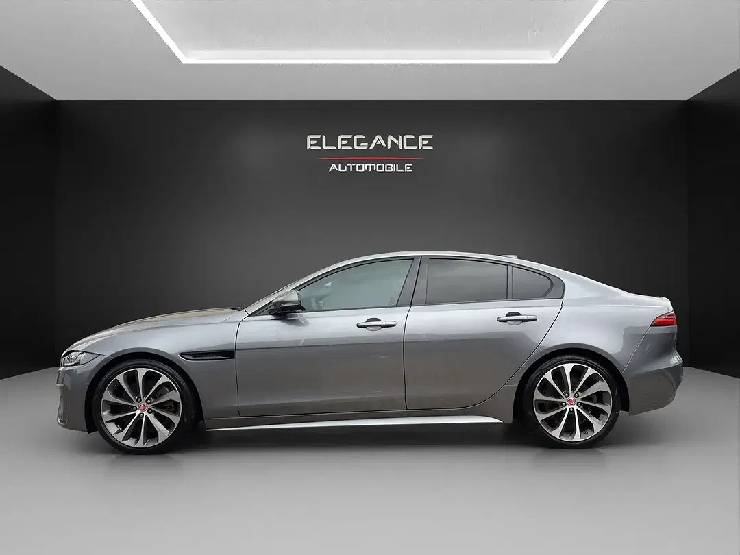 Jaguar XE R-Dynamic HSE Black - foto 2