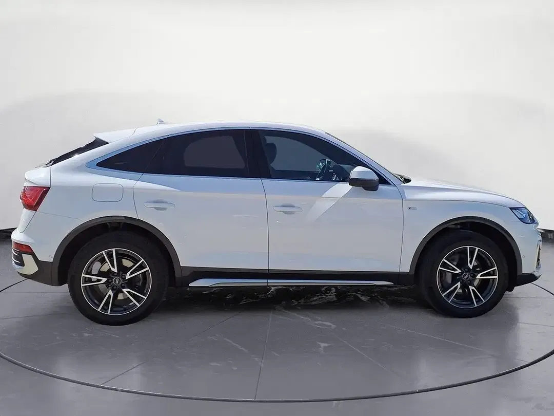 Audi Q5 - Thumbnail 5