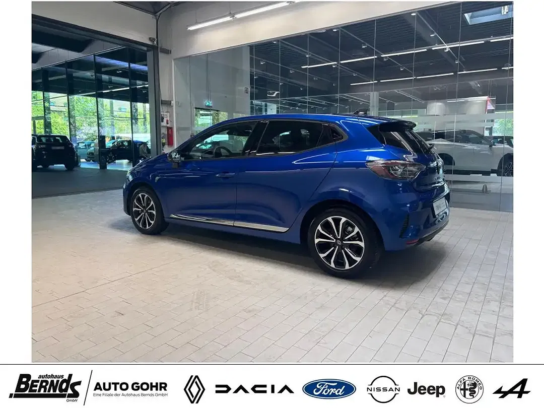 Renault Clio - Thumbnail 8