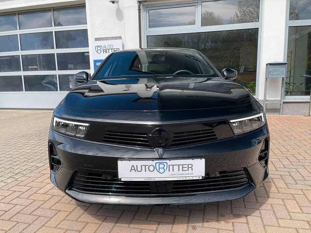 Opel Astra - Afbeelding 1
