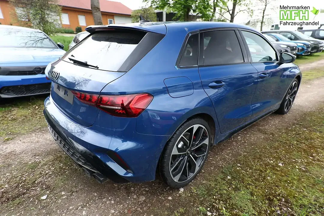 Audi S3 Matrix LED Sportback - foto 2