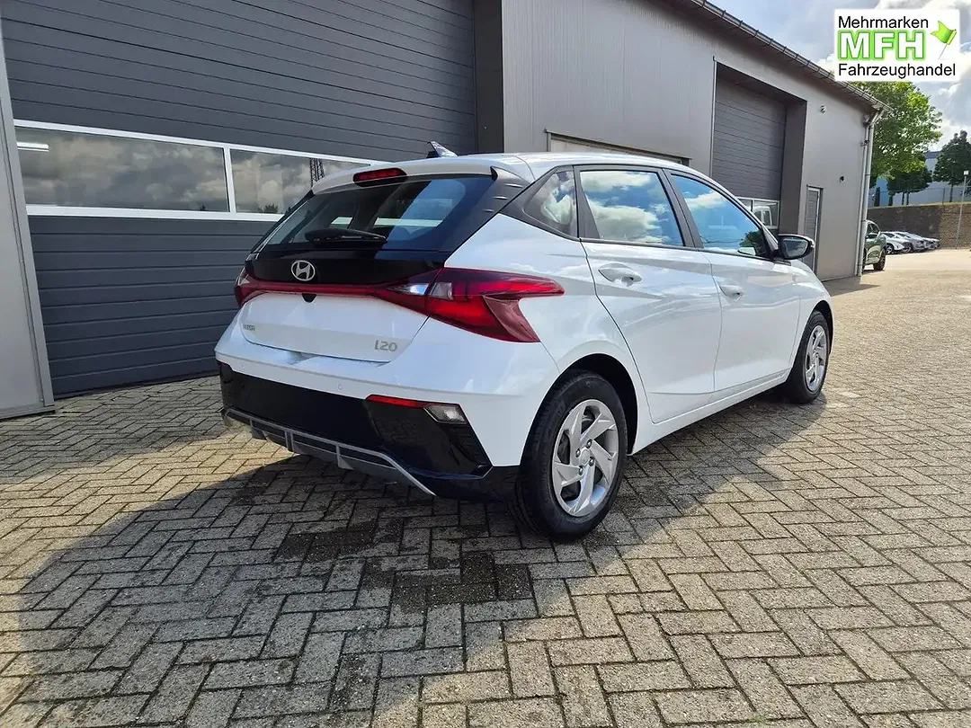 Hyundai i20 - Thumbnail 5